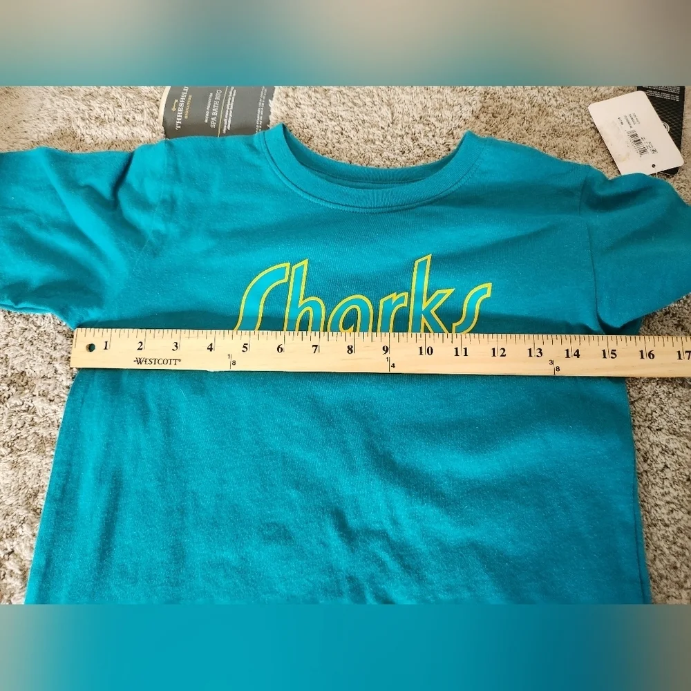 NHL Sharks Kid's T-Shirt - S (6/7)